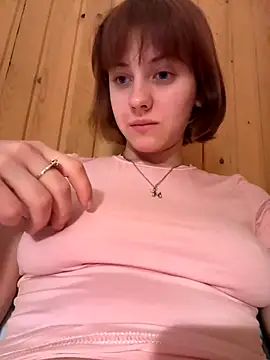 Snapshot of Only_April chatting on November 13, 2025, 7:07 pm Only April online show from November 13, 2025, 7:07 pm