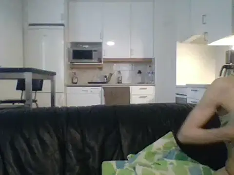 Snapshot of Silverhippo chatting on May 11, 2026, 5:10 pm Silverhippo online show from May 11, 2026, 5:10 pm