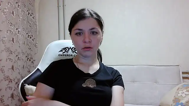 Amanda Soft online show from September 25, 2025, 5:30 pm