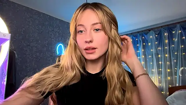 Snapshot of Jetta_Corsacami chatting on November 9, 2025, 4:22 pm Jetta Corsacami online show from November 9, 2025, 4:22 pm