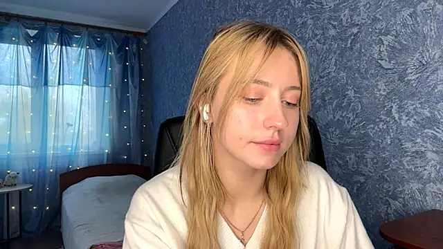 Snapshot of Jetta_Corsacami chatting on October 9, 2025, 11:22 am Jetta Corsacami online show from October 9, 2025, 11:22 am