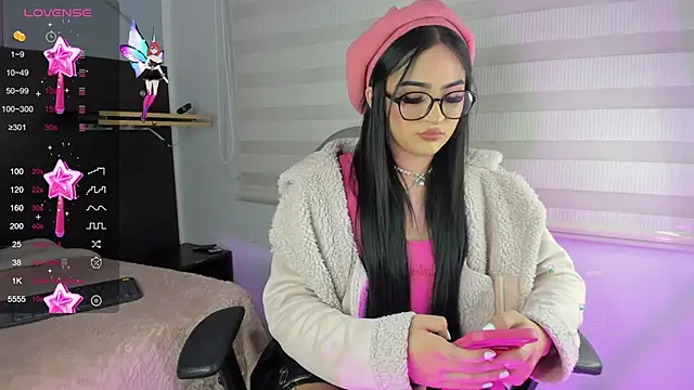 miss  ivyy online show from October 5, 2025, 10:55 pm