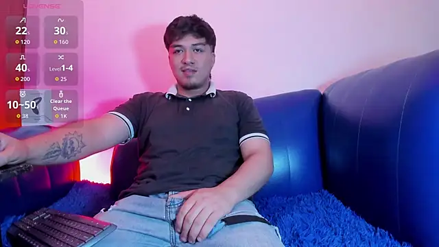 Snapshot of juanmechanic_ chatting on July 9, 2026, 11:26 pm juanmechanic online show from July 9, 2026, 11:26 pm
