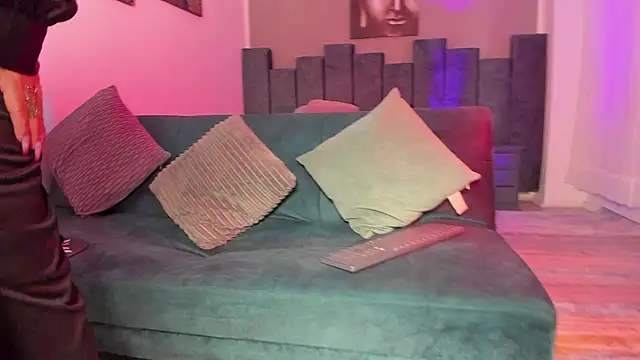 Scaar Percy online show from November 8, 2025, 7:50 pm