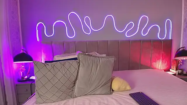  Maccaa  online show from February 2, 2026, 7:46 pm