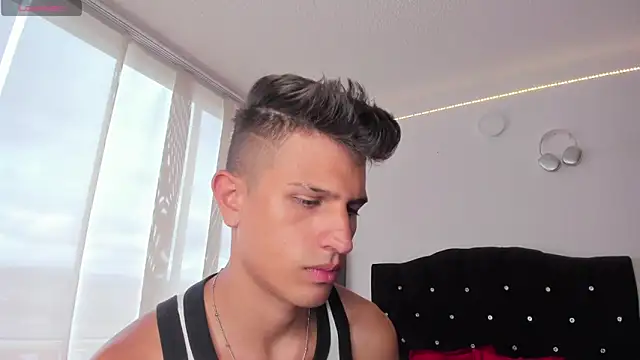 kevin ahss online show from October 1, 2025, 9:18 pm