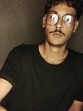 Mago666  online show from November 1, 2025, 1:45 am