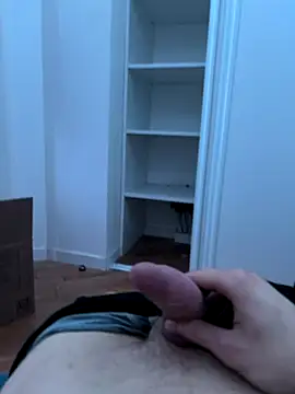 Snapshot of lath13 chatting on November 11, 2025, 6:03 pm lath13 online show from November 11, 2025, 6:03 pm