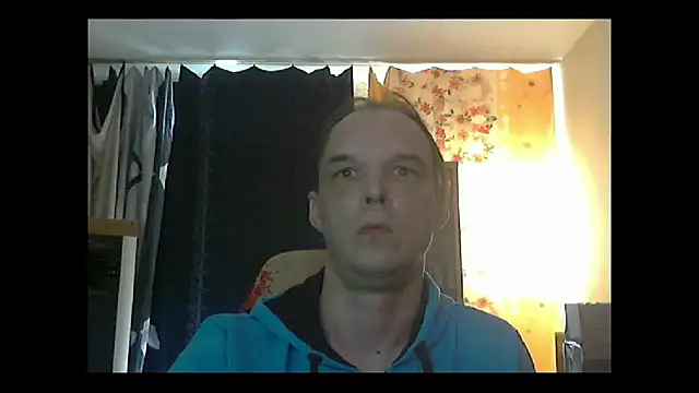 Snapshot of Jenner84 chatting on September 14, 2025, 9:53 am Jenner84 online show from September 14, 2025, 9:53 am