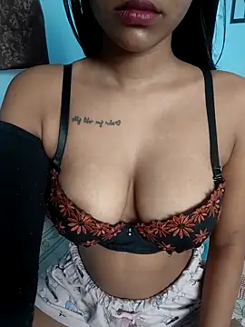 Snapshot of Ema-01 chatting on November 20, 2025, 7:20 am Ema-01 online show from November 20, 2025, 7:20 am