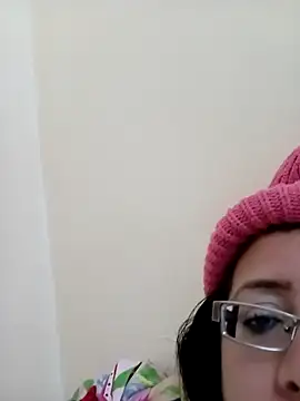 Snapshot of Sondosa3 chatting on December 5, 2025, 7:18 am Sondosa3 online show from December 5, 2025, 7:18 am