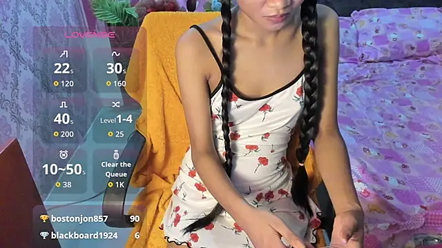 Snapshot of Mica_Jones chatting on July 14, 2026, 2:05 am Mica Jones online show from July 14, 2026, 2:05 am