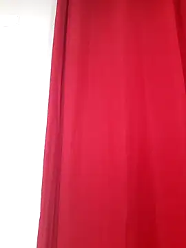 Snapshot of singolo_discreto chatting on June 19, 2026, 7:30 pm singolo discreto online show from June 19, 2026, 7:30 pm