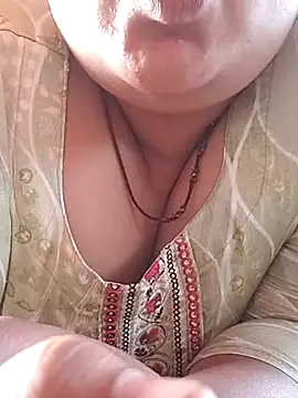 sexymotto online show from November 3, 2025, 10:19 am