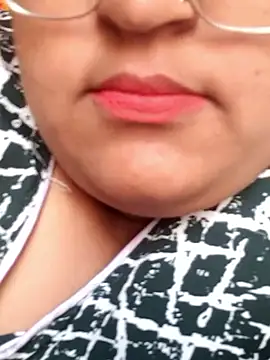 sexymotto online show from November 18, 2025, 9:45 am