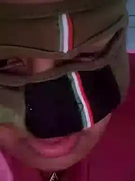 sexymotto online show from October 7, 2025, 8:32 pm