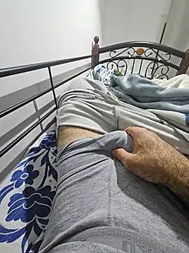 Snapshot of fena-sikerimmm chatting on September 27, 2025, 10:49 pm fena-sikerimmm online show from September 27, 2025, 10:49 pm