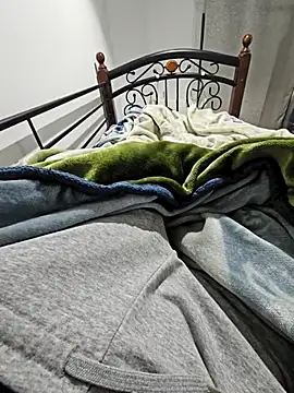 Snapshot of fena-sikerimmm chatting on November 19, 2025, 10:54 pm fena-sikerimmm online show from November 19, 2025, 10:54 pm