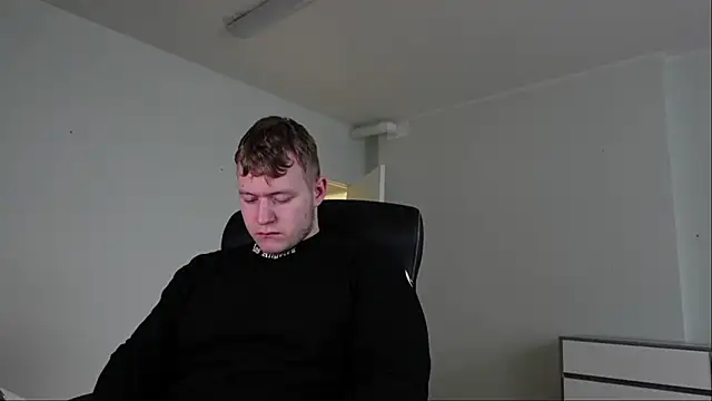 Snapshot of Richard_Dullas chatting on October 27, 2025, 1:23 pm Richard Dullas online show from October 27, 2025, 1:23 pm