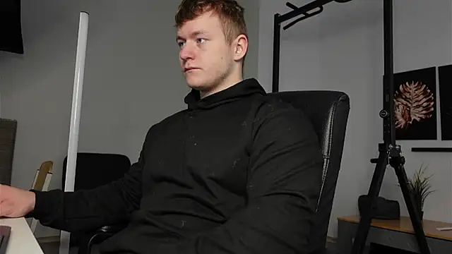 Snapshot of Richard_Dullas chatting on November 11, 2025, 11:16 am Richard Dullas online show from November 11, 2025, 11:16 am