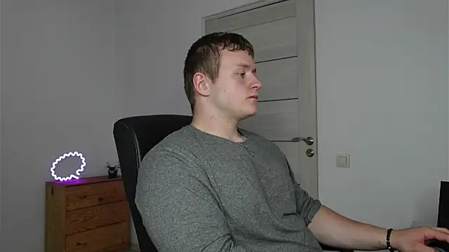Snapshot of Richard_Dullas chatting on July 23, 2026, 6:37 pm Richard Dullas online show from July 23, 2026, 6:37 pm