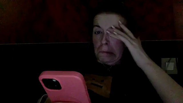 Snapshot of Bellababexox chatting on August 5, 2026, 1:54 am Bellababexox online show from August 5, 2026, 1:54 am