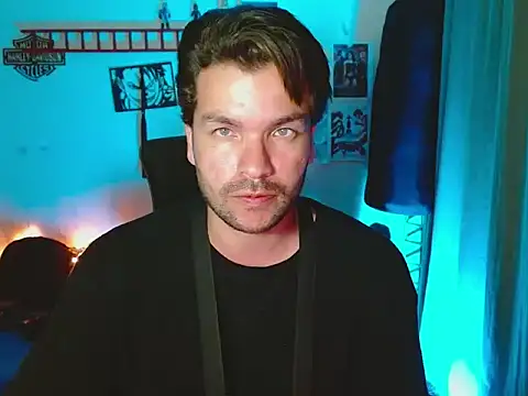 Snapshot of cortelioni_massimo_ chatting on September 23, 2025, 1:01 am cortelioni massimo online show from September 23, 2025, 1:01 am