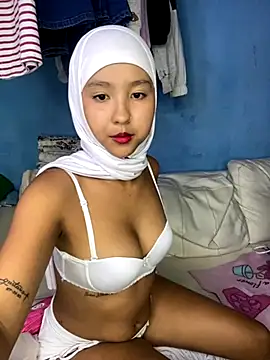 Firuze Hatunn online show from October 16, 2025, 5:38 am