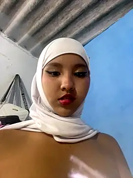 Firuze Hatunn online show from September 19, 2025, 3:32 am
