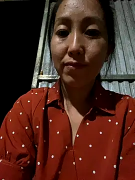 Huong-Ly online show from September 28, 2025, 1:29 pm