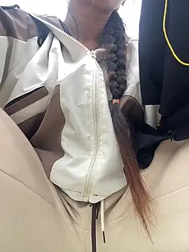 Huong-Ly online show from February 22, 2026, 7:33 am