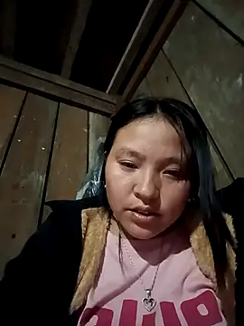 MuiNay online show from November 2, 2025, 11:48 am