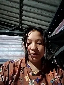 MuiNay online show from November 5, 2025, 6:00 pm