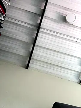 Snapshot of jordan_422 chatting on December 2, 2025, 7:04 pm jordan 422 online show from December 2, 2025, 7:04 pm