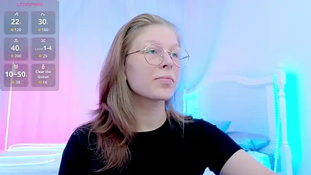 Lilly Belly online show from September 27, 2025, 1:17 pm