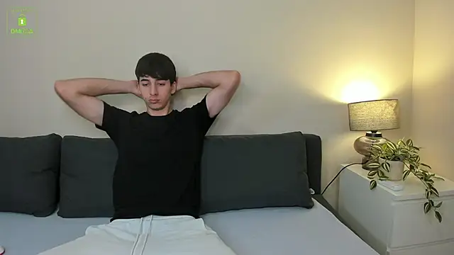 Snapshot of Quentin_Blake chatting on November 2, 2025, 6:29 am Quentin Blake online show from November 2, 2025, 6:29 am