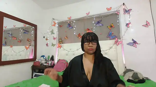 yhazan blake88 online show from October 5, 2025, 2:24 am