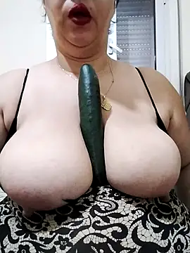 milkbreastsexy online show from September 9, 2025, 8:24 am