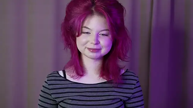 Snapshot of Stella_Vanila chatting on October 18, 2025, 1:29 am Stella Vanila online show from October 18, 2025, 1:29 am