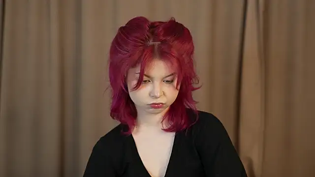 Snapshot of Stella_Vanila chatting on October 22, 2025, 12:21 am Stella Vanila online show from October 22, 2025, 12:21 am