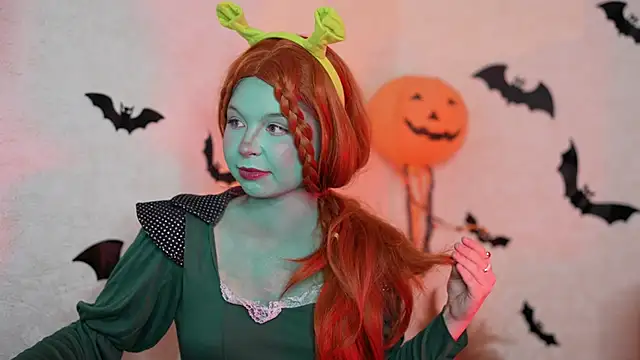 Snapshot of Stella_Vanila chatting on October 27, 2025, 12:55 am Stella Vanila online show from October 27, 2025, 12:55 am