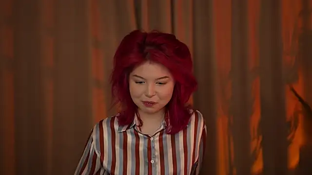 Snapshot of Stella_Vanila chatting on November 15, 2025, 3:32 am Stella Vanila online show from November 15, 2025, 3:32 am