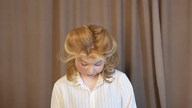 Snapshot of Stella_Vanila chatting on October 8, 2025, 1:18 am Stella Vanila online show from October 8, 2025, 1:18 am