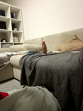 Crossdresser slut69 online show from September 13, 2025, 6:52 pm