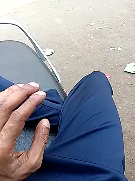 Snapshot of danny_d_01 chatting on November 25, 2025, 10:15 am danny d 01 online show from November 25, 2025, 10:15 am