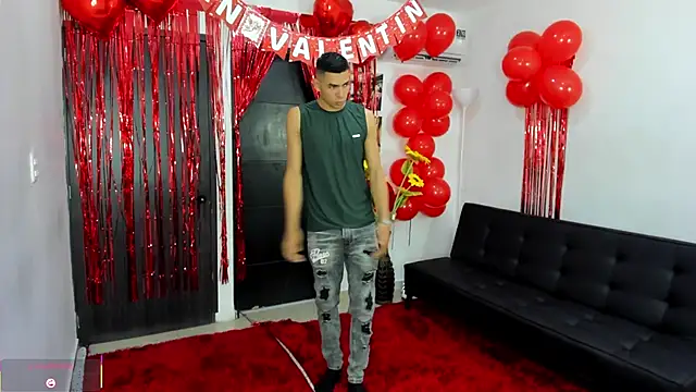 Playhardsex  online show from February 8, 2026, 11:02 pm