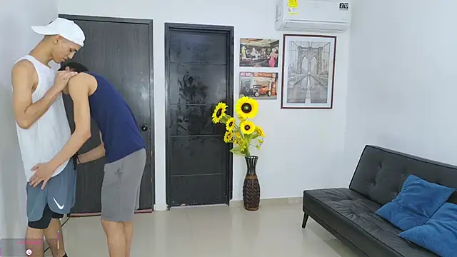Playhardsex  online show from May 4, 2026, 11:07 pm