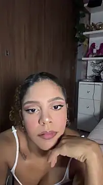hannachris- online show from May 31, 2026, 2:06 am