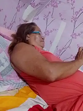 Snapshot of vickyhot1966 chatting on March 6, 2026, 9:21 pm vickyhot1966 online show from March 6, 2026, 9:21 pm