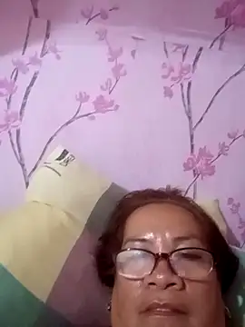 Snapshot of vickyhot1966 chatting on October 8, 2025, 9:00 am vickyhot1966 online show from October 8, 2025, 9:00 am